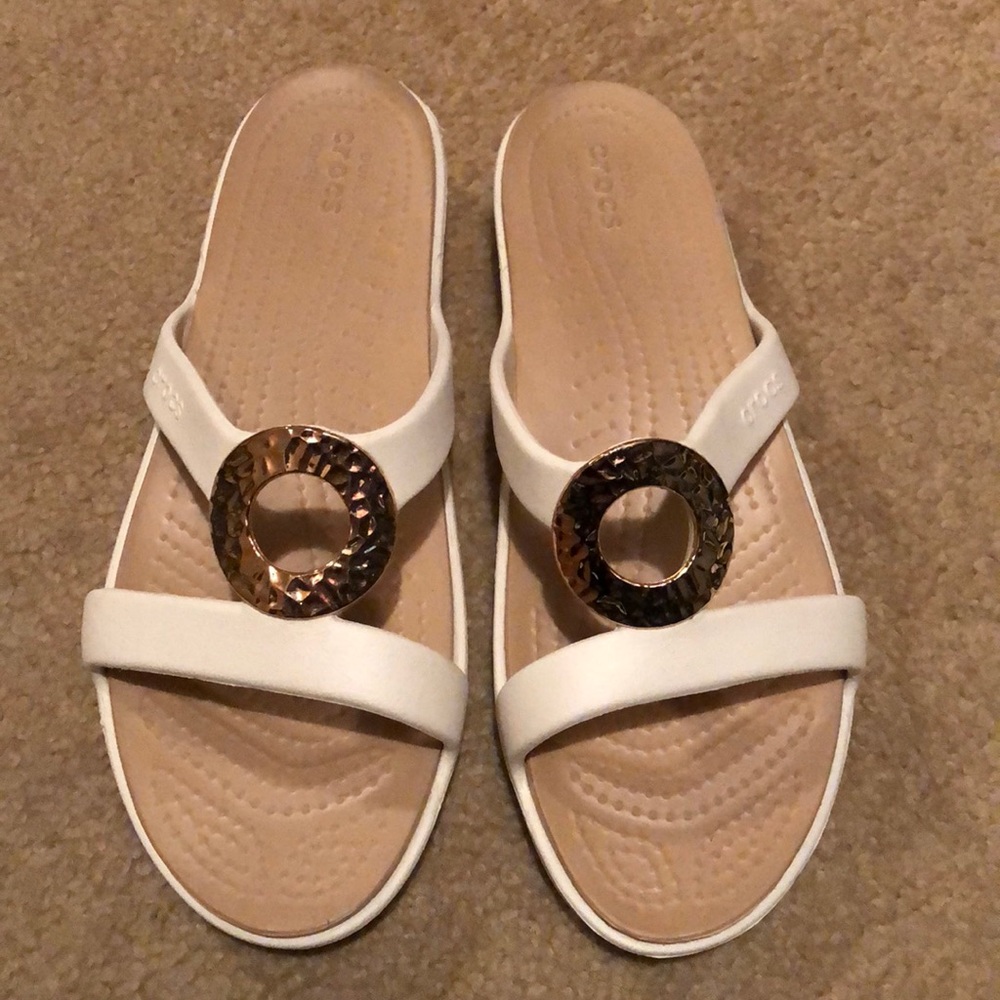 Women’s crocs sandals